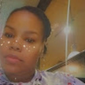 Meet your Posher, Latasha